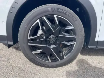 Photo 66 Peugeot 3008  Hybrid 136 e-DCS6