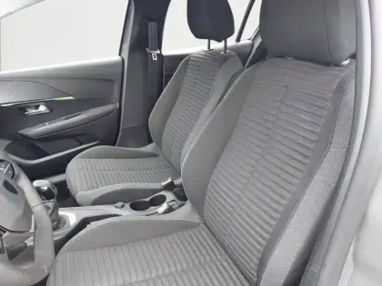 Photo 30 Peugeot 208  PureTech 75 S&S BVM5