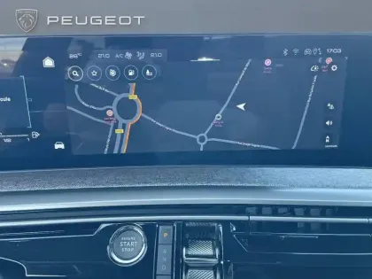Photo 53 Peugeot 3008  Hybrid 145 e-DCS6