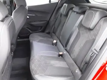 Photo 51 Peugeot 2008  BlueHDi 130 S&S EAT8