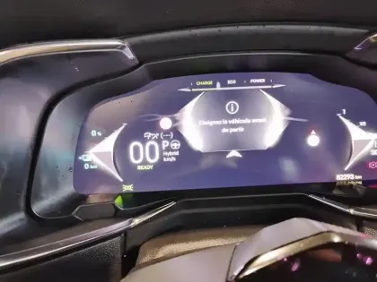 Photo 20 DS Ds 7  Hybride Rechargeable E-Tense 360 EAT8 4x4 La Premiere