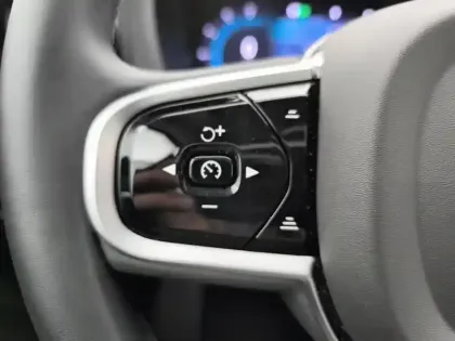 Photo 18 Volvo Xc60 Gén. II Ph2 Evo Plus Style Dark 5