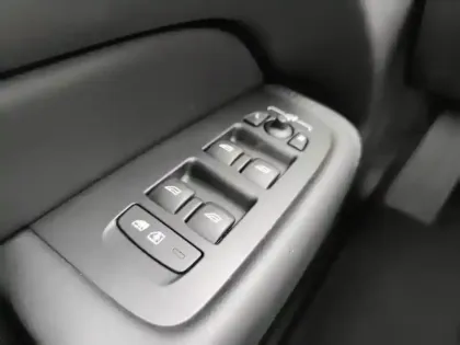 Photo 19 Volvo Xc60 Gén. II Ph2 Evo Plus Style Dark 5