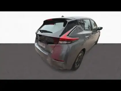 Photo 26 Nissan Leaf  150ch 40kWh Acenta 22