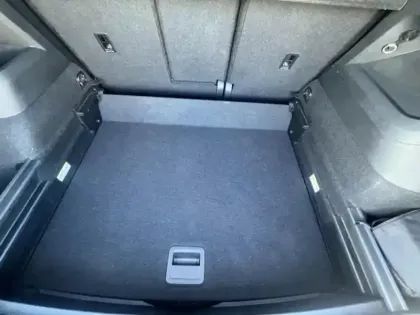 Photo 18 Volkswagen Tiguan  1.5 eTSI 130ch VW Edition DSG7