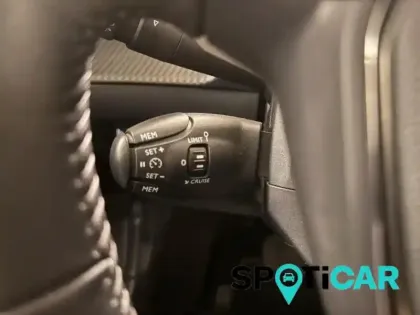 Photo 13 Peugeot 208  e- 136ch Active