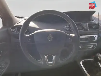 Photo 11 Renault Scenic  1.2 TCe 130ch energy Intens