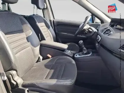 Photo 19 Renault Scenic  1.2 TCe 130ch energy Intens