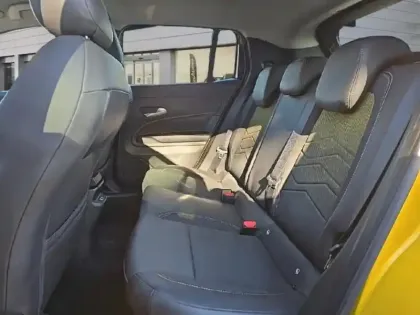 Photo 7 Jeep Avenger  1.2 Turbo T3 100ch Altitude