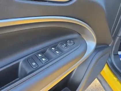 Photo 10 Jeep Avenger  1.2 Turbo T3 100ch Altitude