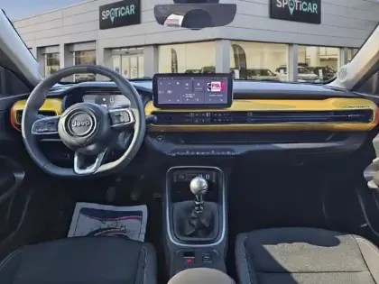 Photo 8 Jeep Avenger  1.2 Turbo T3 100ch Altitude