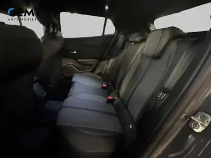 Photo 41 Peugeot 2008  Hybrid 145 e-DCS6