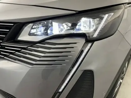 Photo 80 Peugeot 3008  BlueHDi 130ch S&S EAT8