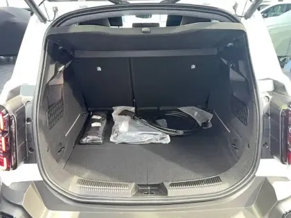 Photo 51 Renault 4 Renault  E-Tech Electrique 150 ch autonomie confort