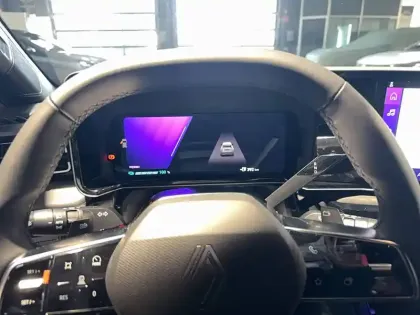 Photo 38 Renault 4 Renault  E-Tech Electrique 150 ch autonomie confort