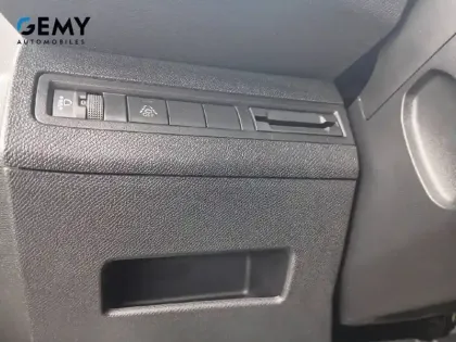 Photo 44 Peugeot 5008  BlueHDi 130ch S&S EAT8