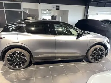 Photo 5 Renault Megane  E-Tech 220 ch autonomie confort