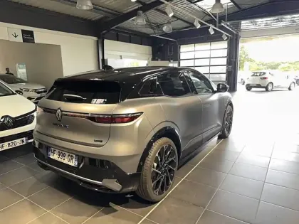 Photo 4 Renault Megane  E-Tech 220 ch autonomie confort