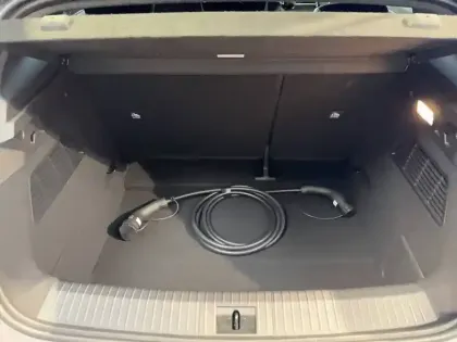 Photo 17 Renault Megane  E-Tech 220 ch autonomie confort