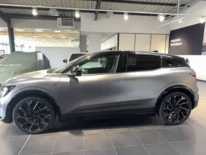 Photo 1 Renault Megane  E-Tech 220 ch autonomie confort