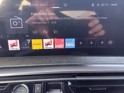 Photo 19 Peugeot 3008  Hybrid 145 e-DCS6