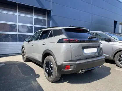 Photo 41 Peugeot 2008  Hybrid 145 e-DCS6