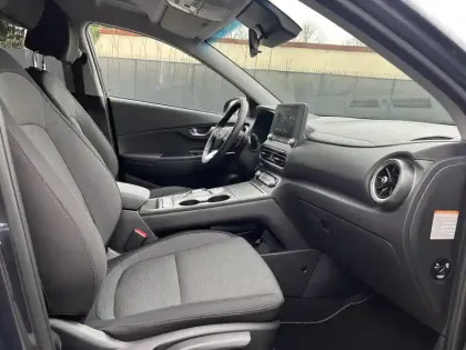 Photo 6 Hyundai Kona  Electrique 39 kWh - 136 ch