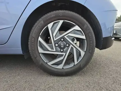 Photo 18 Hyundai I20  1.0 T-GDi 100 Hybrid 48V