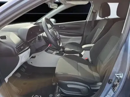 Photo 9 Hyundai I20  1.0 T-GDi 100 Hybrid 48V