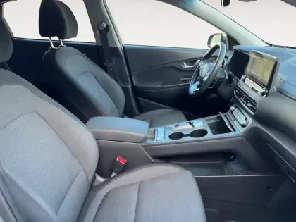 Photo 10 Hyundai Kona  Electrique 39 kWh - 136 ch