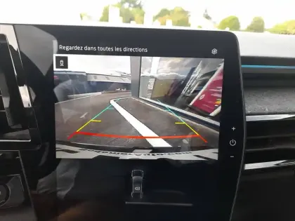 Photo 50 Renault Rafale  E-Tech full hybrid 200