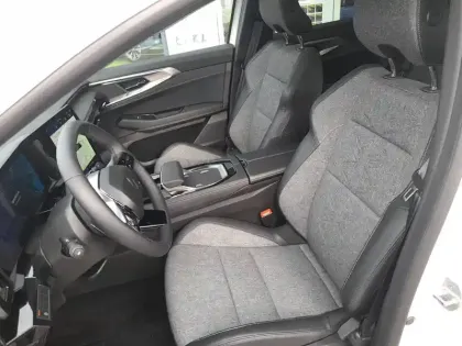 Photo 36 Renault Rafale  E-Tech full hybrid 200