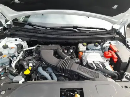 Photo 57 Renault Rafale  E-Tech full hybrid 200