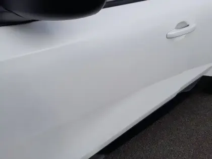 Photo 37 Renault Rafale  E-Tech full hybrid 200