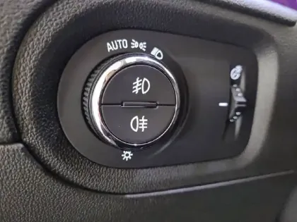 Photo 28 Opel Grandland  Hybrid 225 ch BVA8