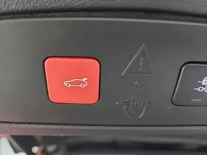 Photo 31 Opel Grandland  Hybrid 225 ch BVA8