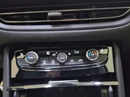 Photo 23 Opel Grandland  Hybrid 225 ch BVA8