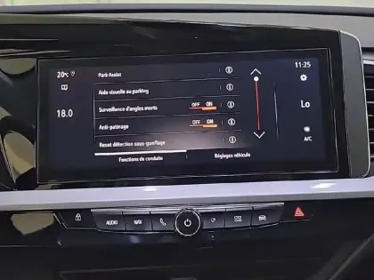 Photo 20 Opel Grandland  Hybrid 225 ch BVA8