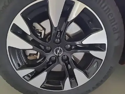 Photo 12 Opel Grandland  Hybrid 225 ch BVA8