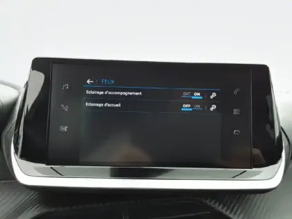 Photo 57 Peugeot 208  PureTech 75 S&S BVM5