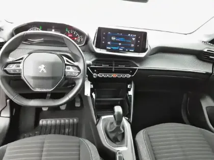 Photo 37 Peugeot 208  PureTech 75 S&S BVM5