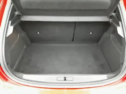 Photo 35 Peugeot 208  PureTech 75 S&S BVM5