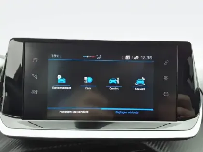 Photo 55 Peugeot 208  PureTech 75 S&S BVM5