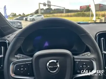 Photo 10 Volvo Xc40  Recharge 231 ch 1EDT