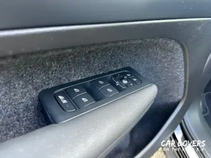 Photo 19 Volvo Xc40  Recharge 231 ch 1EDT