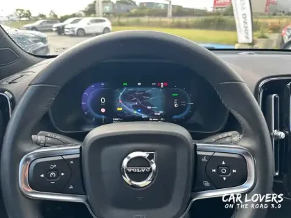 Photo 18 Volvo Xc40  Recharge 231 ch 1EDT