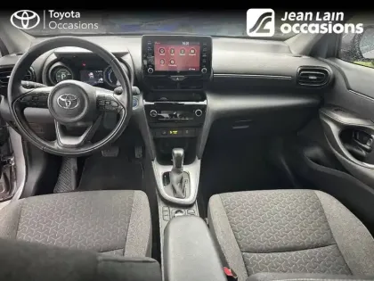 Photo 17 Toyota Yaris  Cross Hybride 116h AWD-i