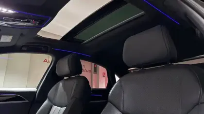 Photo 53 Audi A8  60 TFSIe 462 ch Tiptronic 8 Quattro