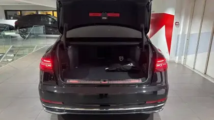 Photo 83 Audi A8  60 TFSIe 462 ch Tiptronic 8 Quattro