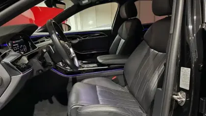 Photo 51 Audi A8  60 TFSIe 462 ch Tiptronic 8 Quattro